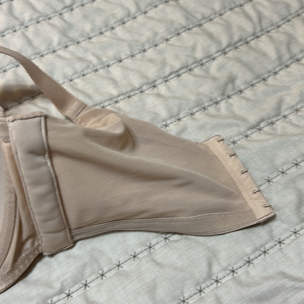 Torrid Curve 360 Back Smoothing Bra - image 5